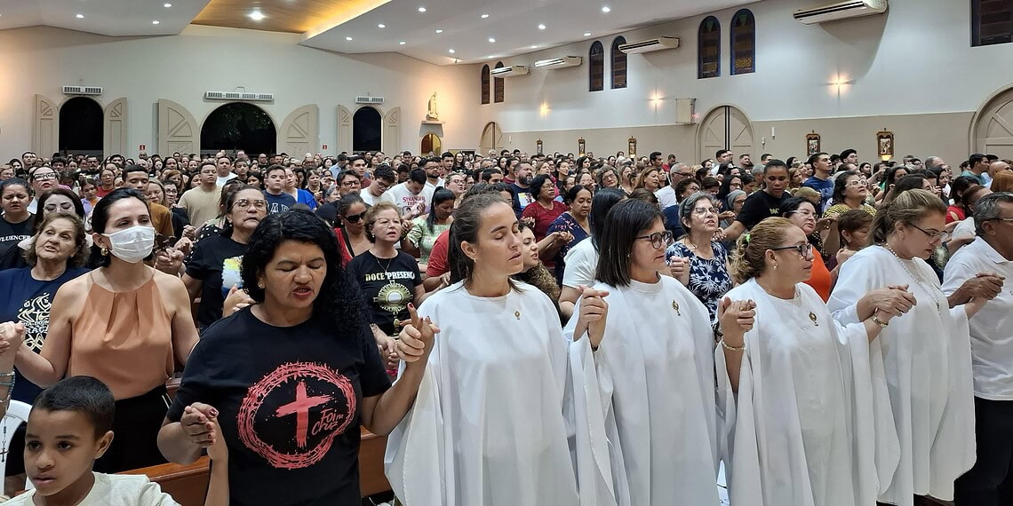 Quinto Cerco de Jericó é marcado por público de mais de 2 mil pessoas por noite e retorno de fiéis à Igreja