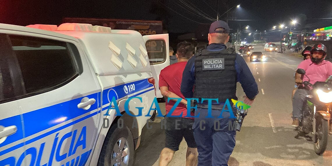 Homem tenta fugir após causar acidente de trânsito e é linchado por populares