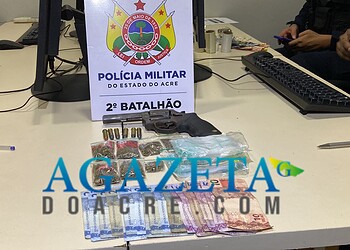 Força Tática da polícia prende membro de facção criminosa com arma roubada e drogas em Rio Branco