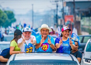 Com participação da vice-governadora Mailza, Mega Carreata 22 arrasta milhares de veículos por quatro bairros da parte alta de Rio Branco