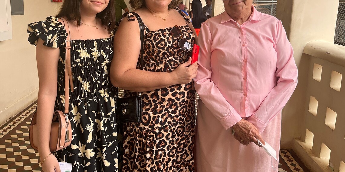Creusa afirma que sempre faz questão de participar das eleições ao lado da família (Foto: Iryá Rodrigues)