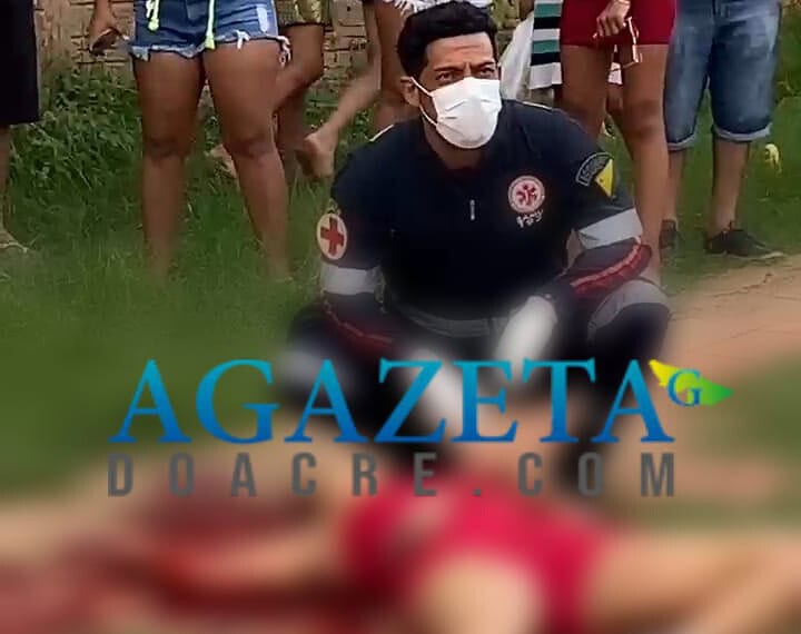 Mulher é assassinada com oito facadas em via pública de Rio Branco