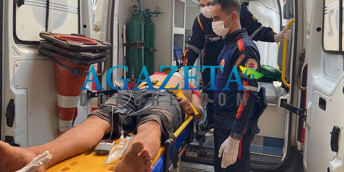 Homem sofre descarga elétrica ao verificar se havia fio solto em poste; quadro clínico é estável