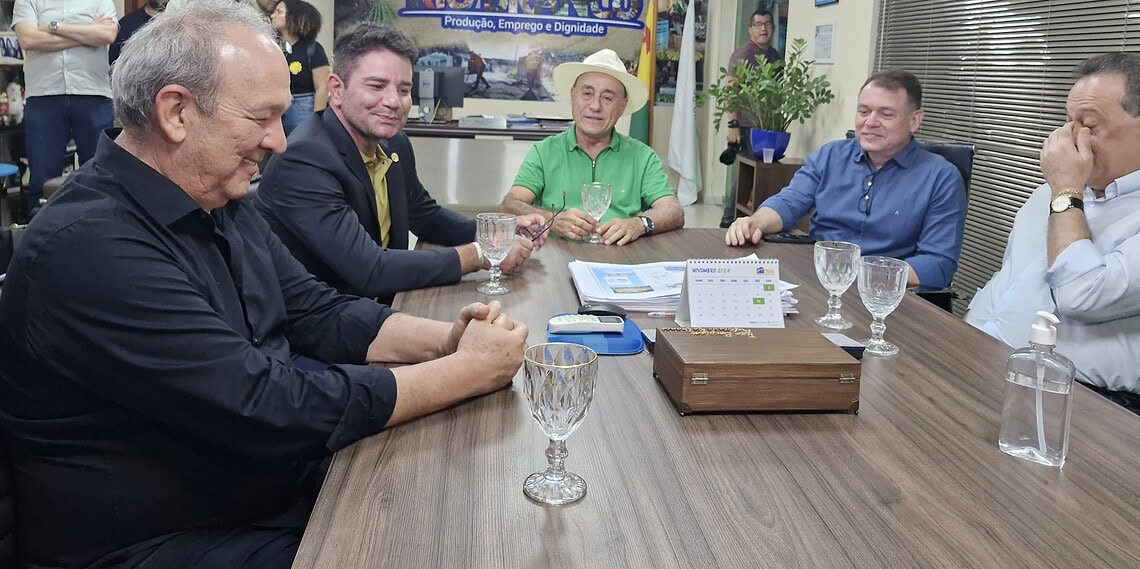 Gladson visita Bocalom após a eleição, parabeniza pela vitória em 1º turno e destaca: 'não podemos perder tempo'