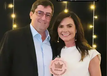 A psicóloga Fernanda Saab foi homenageada pela Unimed Acre por sua excelência profissional. Veja mais na coluna No Circuito