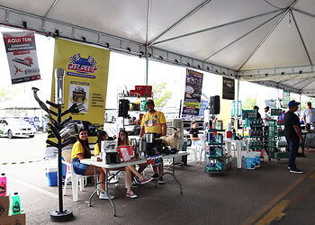 Feira Pit Stop proporciona diagnóstico gratuito de veículos e mostra força do empreendedorismo do setor no Acre