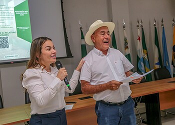 A prefeita Fernanda Hassem estava substituindo Bocalom nas eleições (Foto: Val Fernandes/Assecom PMRB)