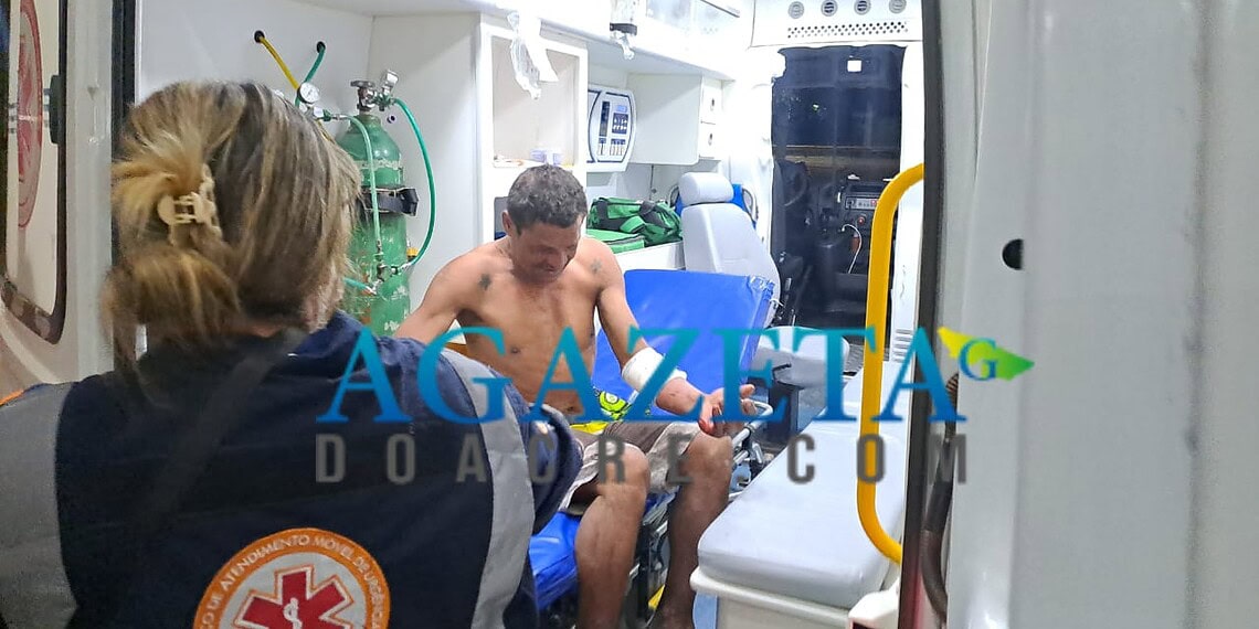 Homem é agredido com tijoladas e facadas no bairro 6 de Agosto e busca socorro em lanchonete