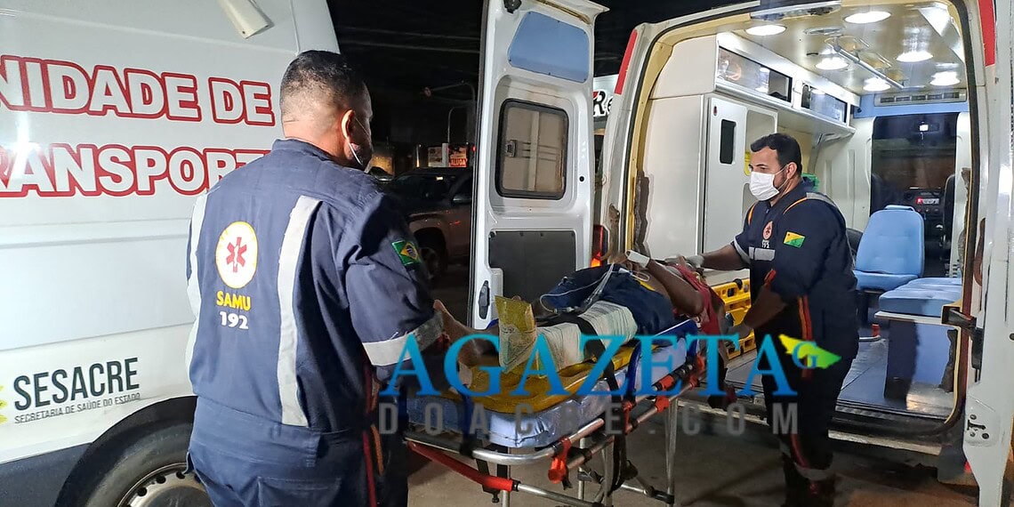 Colisão entre motos deixa dois pilotos com fraturas expostas em bairro de Rio Branco