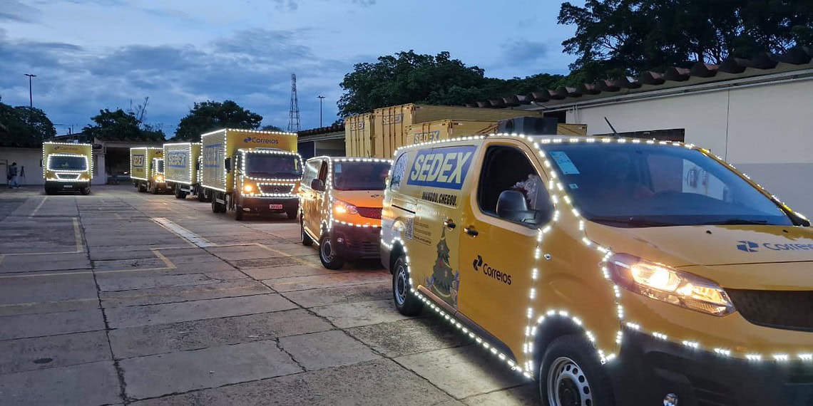 Carreata da Luz celebra 35 anos do Papai Noel dos Correios em Rio Branco; veja programação