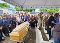 Corpo de Flaviano Melo é sepultado sob forte comoção