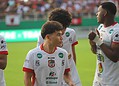 Flamengo ganha por 2x1 do Santa Cruz; VEJA FOTOS