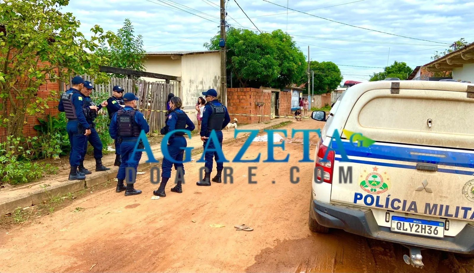 Mulher de 33 anos sofre mal súbito e morre no meio da rua, em Rio Branco