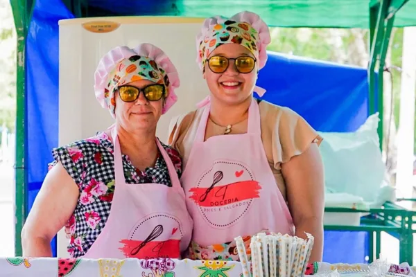 Feira Natalina da economia popular e solidária é aberta oficialmente nesta sexta e vai até o dia 24 no Horto Florestal