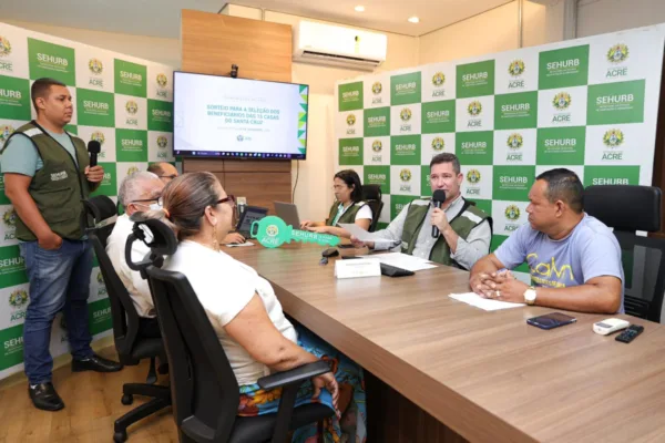 Governo divulga nomes dos sorteados para 15 casas no loteamento Santa Cruz, em Rio Branco; veja lista