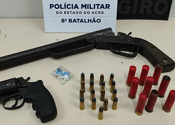 Polícia Militar apreende armas de fogo e prende dois homens em Sena Madureira