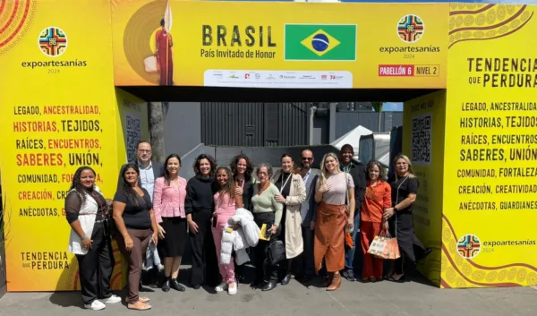 Artesãs do Acre mostram riqueza e diversidade do artesanato local em feira na Colômbia