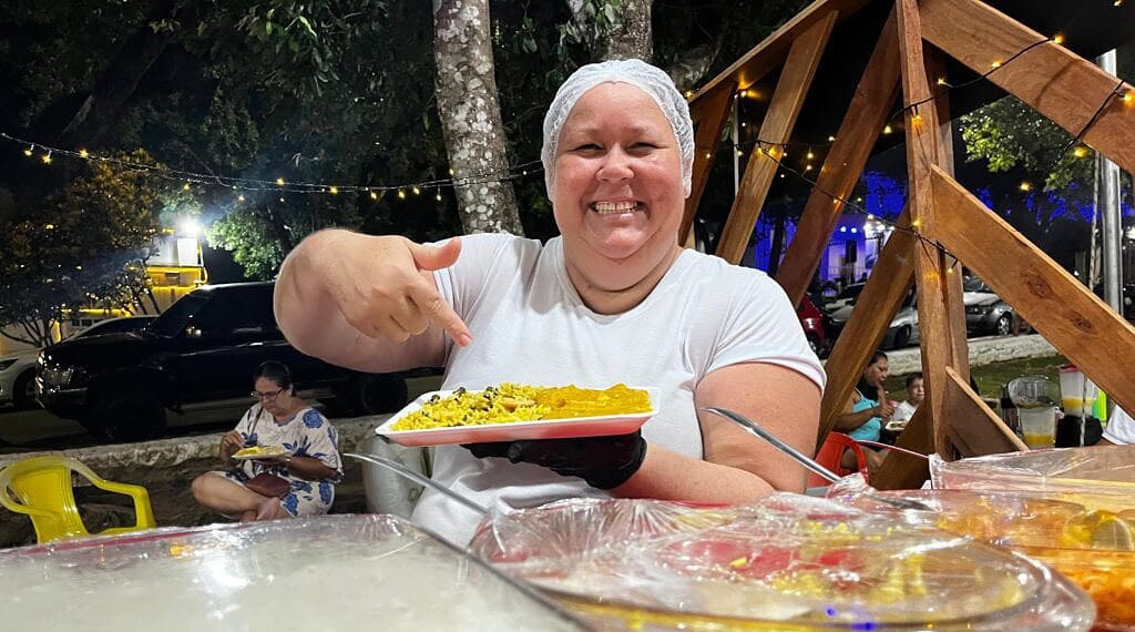 Geane é uma das empreendedoras presentes na Feira Natalina 2024. Foto: Karolini Oliveira/Sete