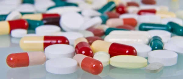 Omeprazol: por que o remédio está sendo cortado das receitas e como ele pode ser substituído com segurança