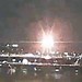 Momento de colisão entre dois veículos aéreos próximo a aeroporto de Washington, DC - (crédito: Kennedy Center Cam)