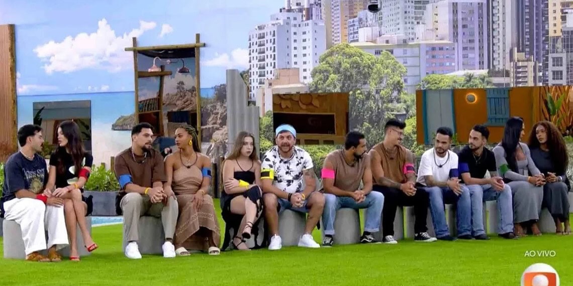 Dinâmica no estilo Sincerão foi realizada no programa ao vivo de terça-feira (14) • Reprodução/TV Globo