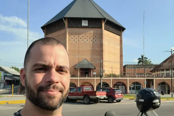 Em viagem pelo Brasil, fotógrafo e administrador capixaba conhece as belezas acreanas