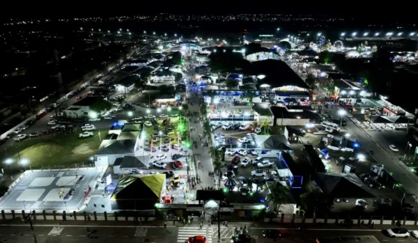 Governo do Acre solicita apoio do Ministério do Turismo para realização de edição histórica da Expoacre