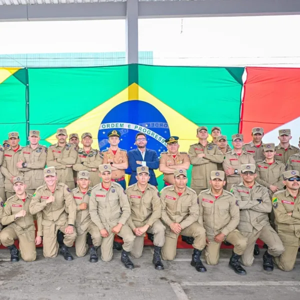 Gladson autoriza nomeação de 52 aprovados no curso de formação de aluno soldado combatente dos bombeiros