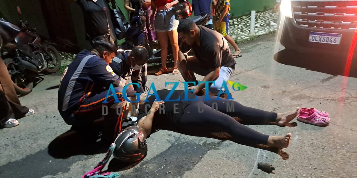Mulher fica ferida após colisão entre motos no bairro Cadeia Velha, em Rio Branco