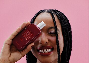 O Boticário apresenta EGEO Choc High, nova fragrância da linha Choc, que combina notas do chocolate com o azedinho do morango