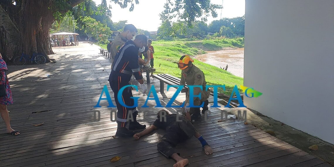 Homem é resgatado de afogamento no Rio Acre por banhista em jet-ski