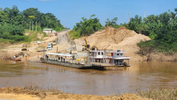 Web repórter vai à ponte sobre o Rio Caeté e conversa com superintendência do Dnit; veja