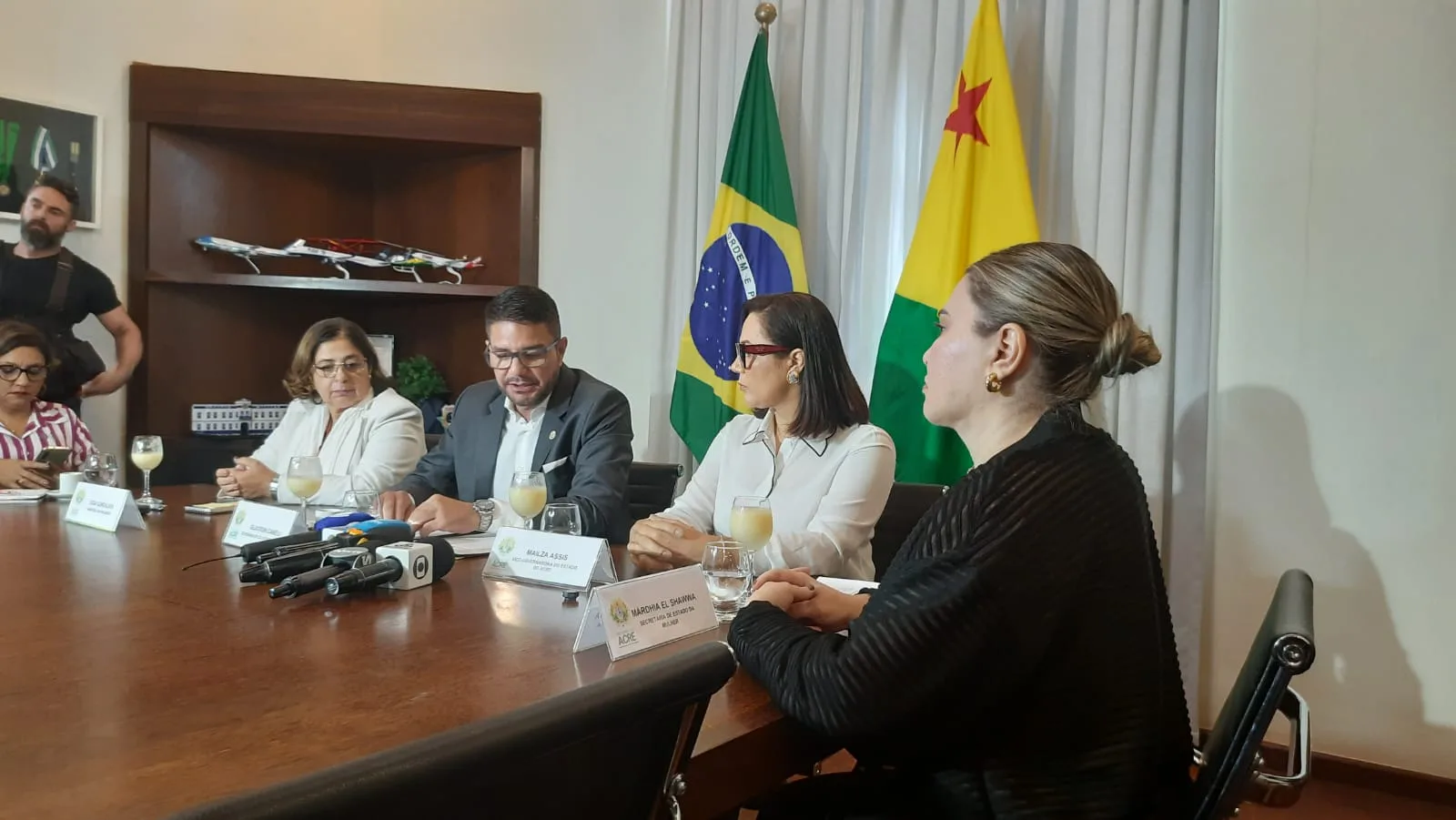 Em agenda no AC, ministra das Mulheres anuncia inauguração da Casa da Mulher Brasileira