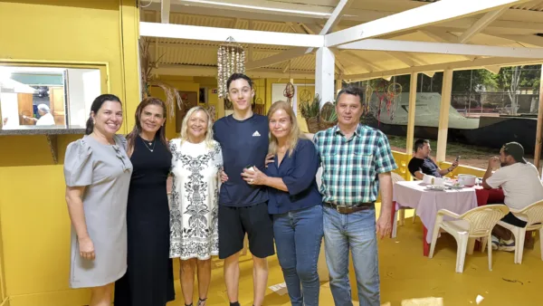 Gigi Hanan celebrou aniversário com seleto grupo de amigas em sua residência; veja mais na coluna No Circuito