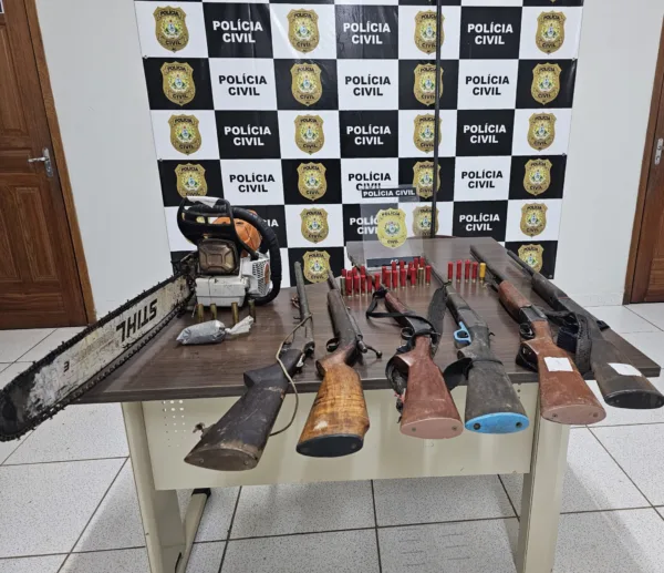 Polícia Civil apreende seis armas de fogo e bens ilícitos em operação no interior do Acre