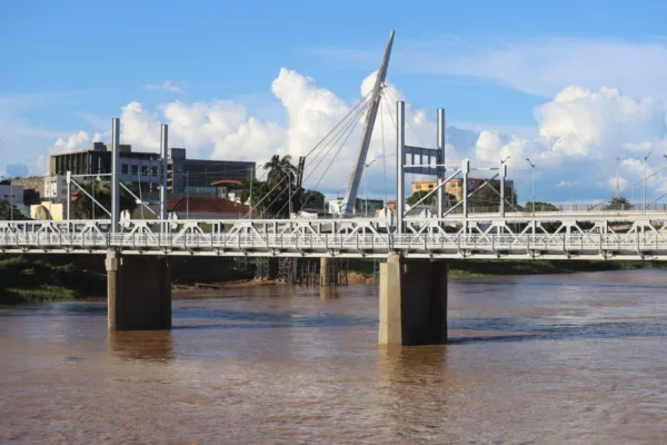 Rio Acre volta a subir em Rio Branco e se aproxima dos 11 metros