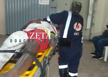 Acidente envolvendo carro e motocicleta deixa homem com fratura em Rio Branco