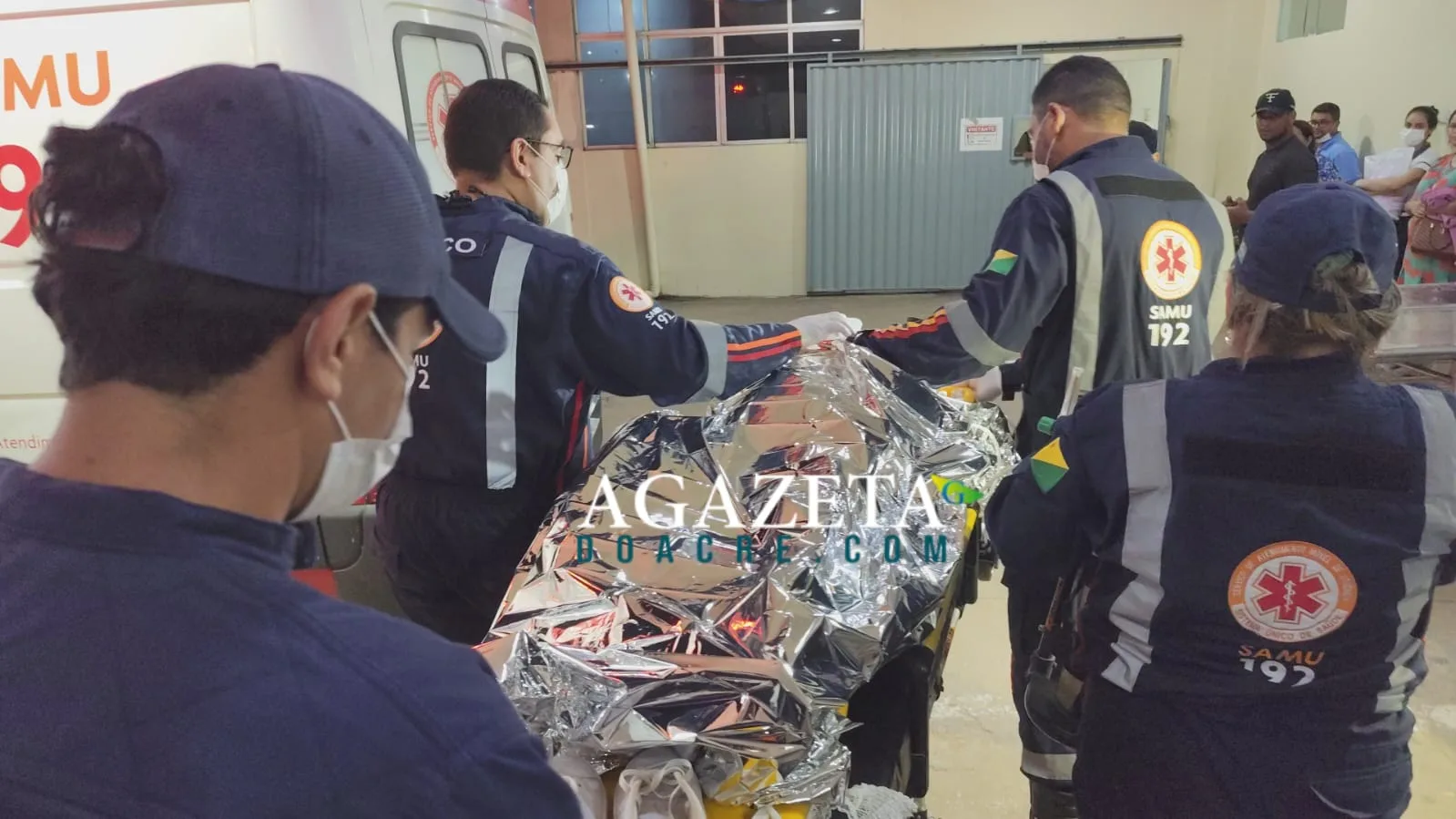 Motociclista colide com vaca em rodovia e sofre traumatismo craniano