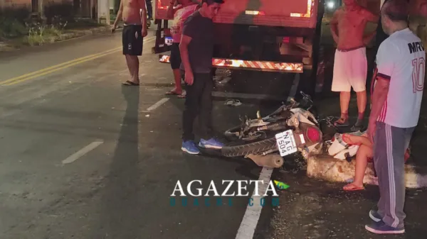 Em Rio Branco, motociclista sofre fratura ao colidir com caminhão estacionado