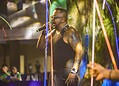 Escolha da realeza e show da banda Tchakabum arrastam foliões para a Passarela do Samba em Rio Branco