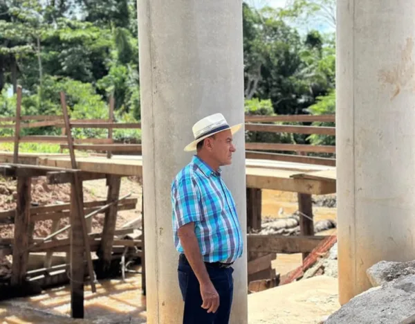 Bocalom diz que aço da ponte da estrada Jarbas Passarinho vai durar mais de 100 anos