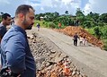 BR-364 é liberada para carros pequenos e motos no trecho entre Feijó e Tarauacá
