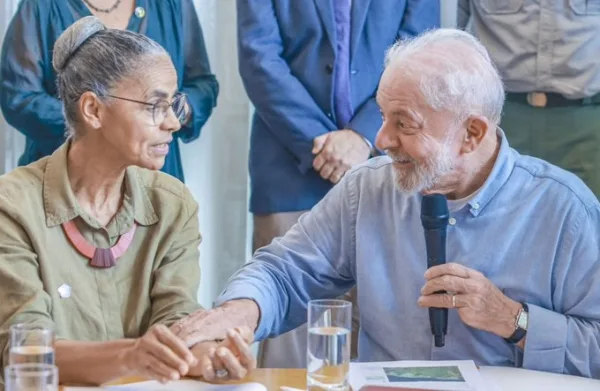 Marina Silva completa 67 anos e recebe homenagem de Lula: “Saúde para seguir na luta"