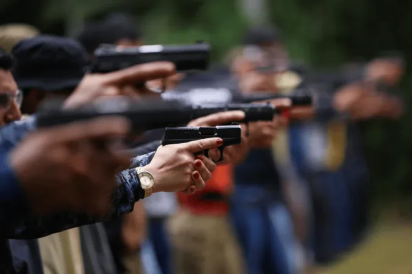 Segurança Pública realiza aula inaugural para profissionais acreanos que farão curso da Swat