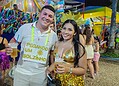 Foliões lotam Passarela do Samba na segunda noite do Carnaval da Família; VEJA FOTOS