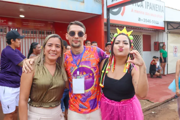 Rolinhas do Coronel levam multidão ao Carnaval de Rua de Brasileia