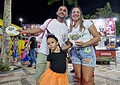 Foliões começam a lotar a Passarela do Samba na 4ª noite de Carnaval em Rio Branco; FOTOS
