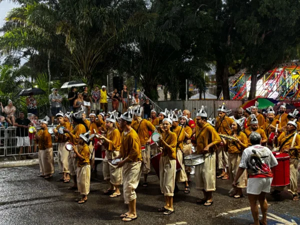 Carnaval da Família: confira a imagem das apresentações dos blocos Sambase e Sem Limite