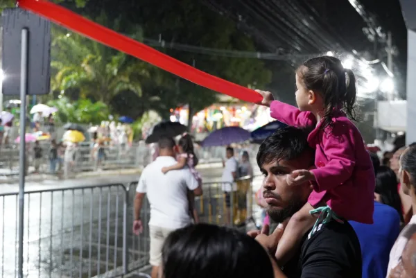 Carnaval da Família: confira a imagem das apresentações dos blocos Sambase e Sem Limite