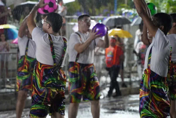 Carnaval da Família: confira a imagem das apresentações dos blocos Sambase e Sem Limite